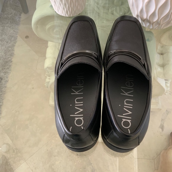 Mens NEW CALVIN KLEIN BLACK LOAFER  size 11 main image 4